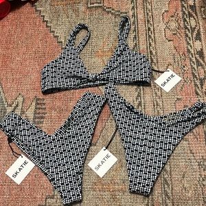 Skatie Bikini Set
